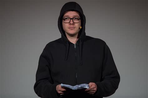Nico semsrott ist der wohl traurigste komiker der welt. Nico Semsrott - Wikiwand