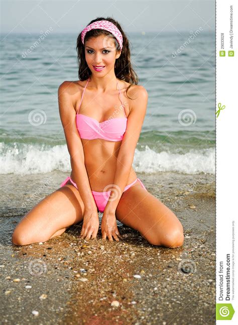 How to get beach body ready for the summer hey ladies, you have 4month to get that body right and tight for the summer. Woman With Beautiful Body On A Tropical Beach Royalty Free ...