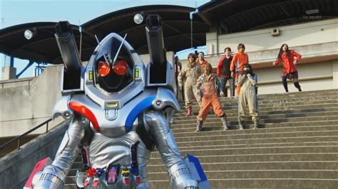 Kamen rider fourze magnet states. 5 Kostum Terburuk Kamen Rider