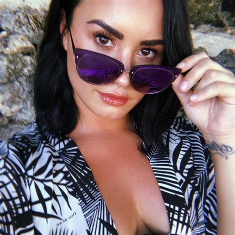 Born august 20, 1992) is an american singer and actress. Demi Lovato Sexy - The Fappening Leaked Photos 2015-2021