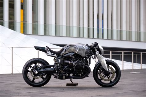 It is available in 2 colors, 1 variants in the malaysia. SMITH.001 BMW R NINE T - Woidwerk - Bavarian Gentlebikes