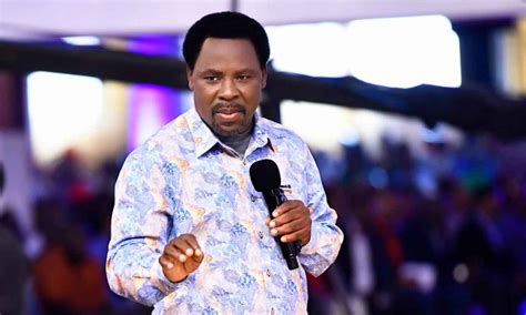 Faith sees the invisible, believes the impossible. Présidentielle américaine : le pasteur TB Joshua dit à ...