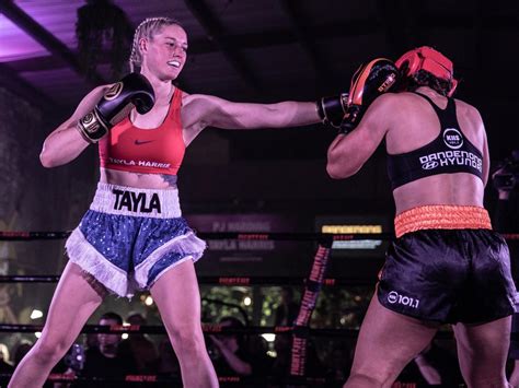 Aflw & carlton fc star tayla harris wins her first professional boxing title on team ellis boxing's footballer tayla harris was stunned when a photo of her kicking a ball went viral in march 2019. Tayla Harris: Breakfast radio announcer Polly 'PJ' Harding ...