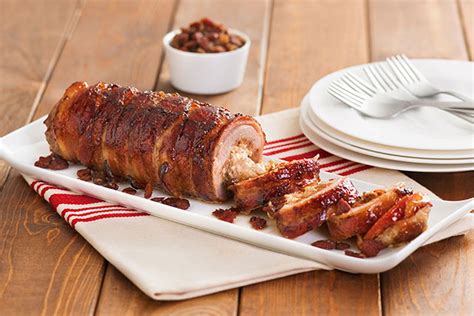This bacon wrapped pork tenderloin is an incredible way to prepare pork that happens to only require 4 ingredients: Pork Tenderloin Wrapped On Tin Foil In Oven : The Best ...