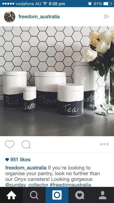 How to paint bathroom tiles. Grey grout around white hexagonal tiles | White hexagon ...