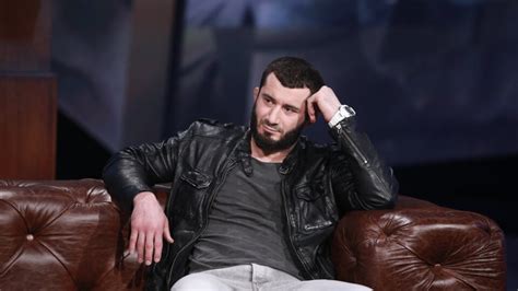 Mamed khalidov is a ksw fighter from olsztyn, poland. Mamed Khalidov tłumaczy kim jest radykalny muzułmanin ...