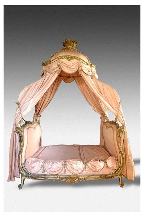 Bed crown world decor interior and exterior interior design tuscan decorating vintage country french decor architectural elements old world. 18th Century canopy bed, once owned by Carla Bruni. (With ...