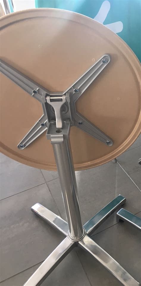 Quelle est la taille de vos pieds de table ? PIEDS de Table et Guéridon en Aluminium - PLIABLE et ENCASTRABLE