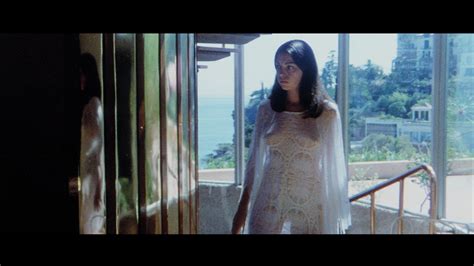 The story is nearly impossible to describe, but here goes; Female Vampire Blu-ray - Lina Romay