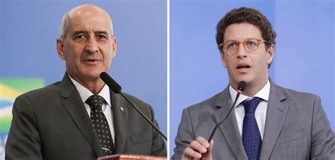 Brazil's environment minister ricardo salles is undergoing tests in a military hospital and is in a stable condition, the armed forces hospital in brasilia said in a statement on wednesday. Cresce pressão para demissão de ministro Ramos, da ...