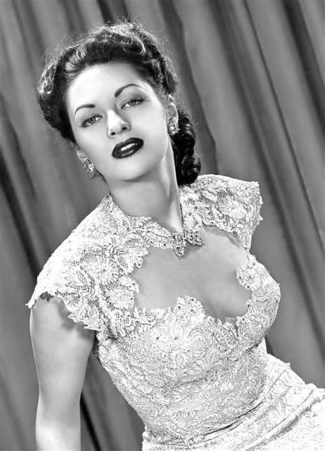 She became an internationally famous hollywood film star in the 1940s a. yvonne de carlo hottest images - Yahoo Image Search ...