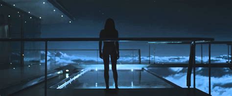 Oblivion (2013) - Pool scene - YouTube