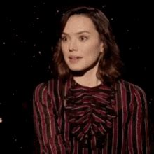She landed one of the biggest movie. Daisy Ridley GIFs | Tenor