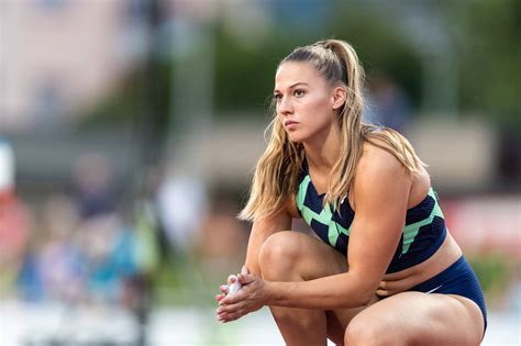 In meinem sport möchte ich so hoch hinaus wie möglich und setze mir keine grenzen.» mehr. Verrücktes Jahr - Der doppelte Sieg der Angelica Moser ...