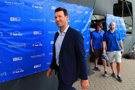 The deal will reportedly provide $1 billion to the nfl and $500 million to the players during this time, with another $500 million. Tony Romo signs contract extension with CBS, becomes ...