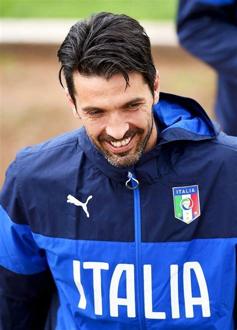 Gianluigi buffon, 43, from italy juventus fc, since 2019 goalkeeper market value: Gianluigi Buffon. Roman God. Period. | Estadio de futbol ...