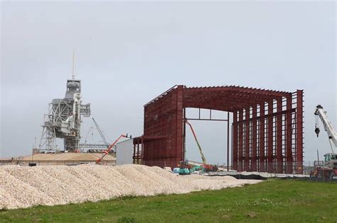 However, now that the tubes are clearly at the launch site (first tube sighting was at build site), i think these are parts for the crane truss at the top of the integration tower. SpaceX is deep into construction of a new horizontal ...