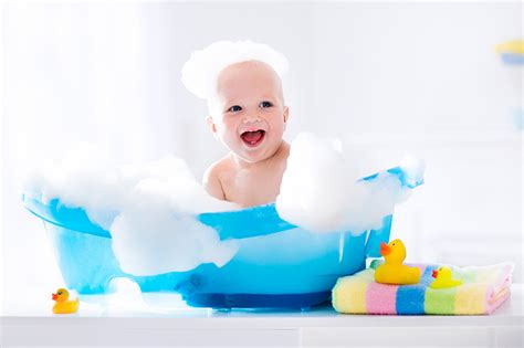 Another plus to bathing with your baby? Bathing Your Toddler: Make Bath Time Safe and Easy - Fresh ...