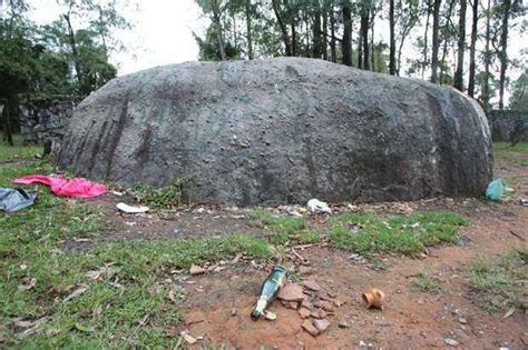 Na madrugada de 14 de janeiro de 2012, geralda guabiraba, de 54 anos, foi encontrada morta num local conhecido como a pedra da macumba, localizado em mairiporã, são paulo. Lauzane Paulista: Notícias