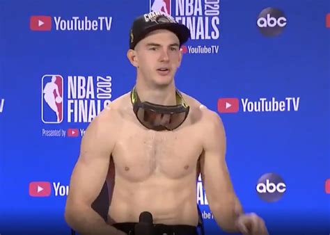 His father played four years at creighton and is currently an associate athletic director at. Here's 15 photos of Alex Caruso shirtless you didn't ask for - Interbasket