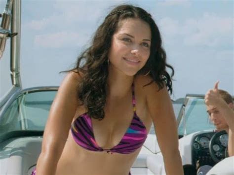 According to variety sara paxton (pictured right; Shark Night 3D Movie Clip "Wakeboarding" Official (HD ...