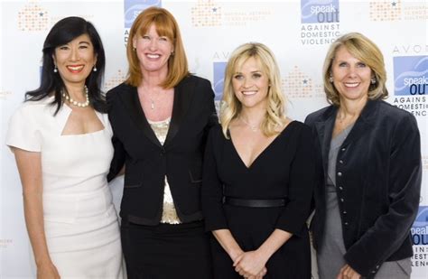 Secretary of state hillary rodham clinton stands with avon's global ambassador reese witherspoon, first lady michelle obama, and avon's chairwoman and ceo andrea jung at the 2010 international women of courage awards at the u.s. Andrea Jung, Sue Else, Reese Witherspoon and Carol Kurzig ...