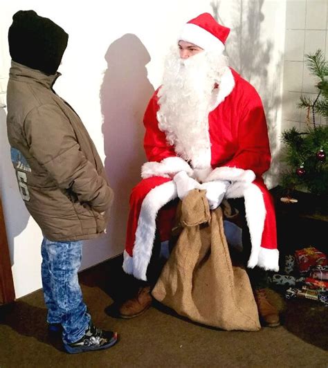 Kein altbau, sondern ein haus aus dem jahre 1989, hier heben sie sich von ihren mitbewerbern ab. Der Nikolaus zu Besuch in Groß Schacksdorf | Grand City ...