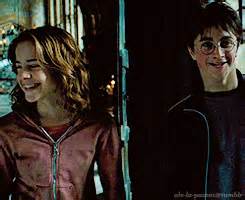 Porém um grande perigo ronda a escola: Morsmondre Ce: Harry Potter e o Prisioneiro de Azkaban (Gifs)