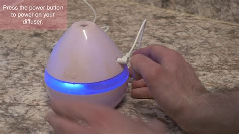 There are many different types of aroma diffusers available: How to use the Vivitar Essential Oil Diffuser F19-EOD-LP ...