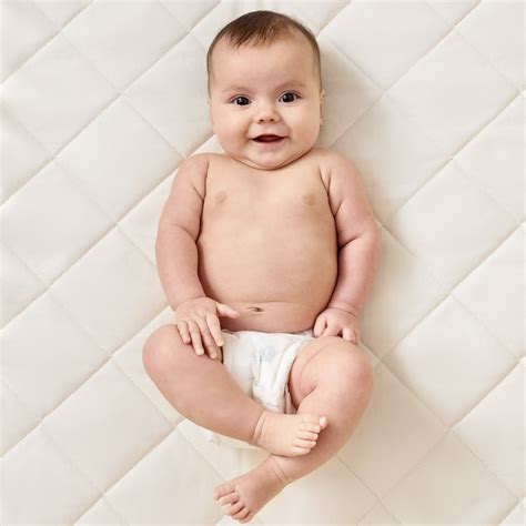 The sleepi offers four mattress height positions to choose from as you baby grows. Twist Natural Stokke Sleepi Cot Mattress | 68x122cm