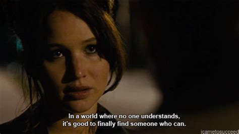 David o russell alternates between comedy and psychological drama in this hugely enjoyable film. Movie reviews with an edge — Silver Linings Playbook (2012 ...