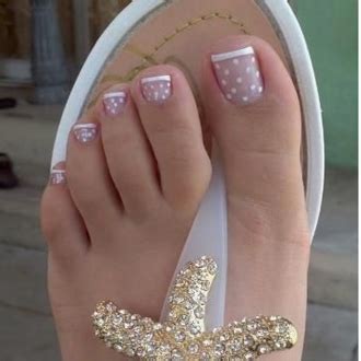 Divertidas ideas para pintarte las uñas de los pies. Uñas Marineras Pies / Marineras | Uñas de gel, Diseños de ...