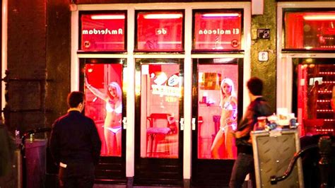 The people who have answerd with warnings about aids or the morality of it are talking junk. Amsterdam's Red Light District Scene — Steemkr