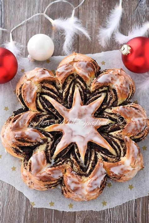 Wenn ihr gerne die kleinere version in der springform backen. Hefestern mit Mohn - Rezept | Rezept | Hefe kuchen, Kuchen ...