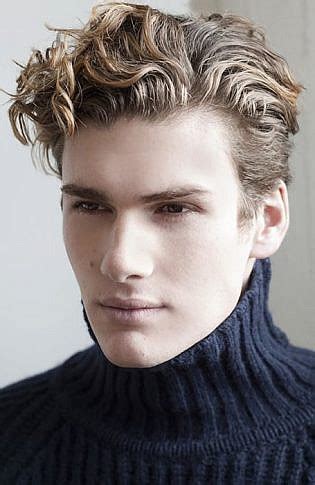 The short curly haircut is super easy to get. Men's Curly Hairstyles 2021 20+ Long And Medium Curly ...