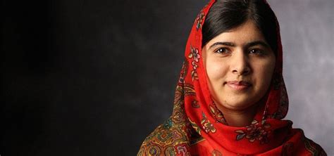 Renascença, a par com o mundo. Quem é Malala Yousafzai? A prêmio Nobel em suas próprias ...