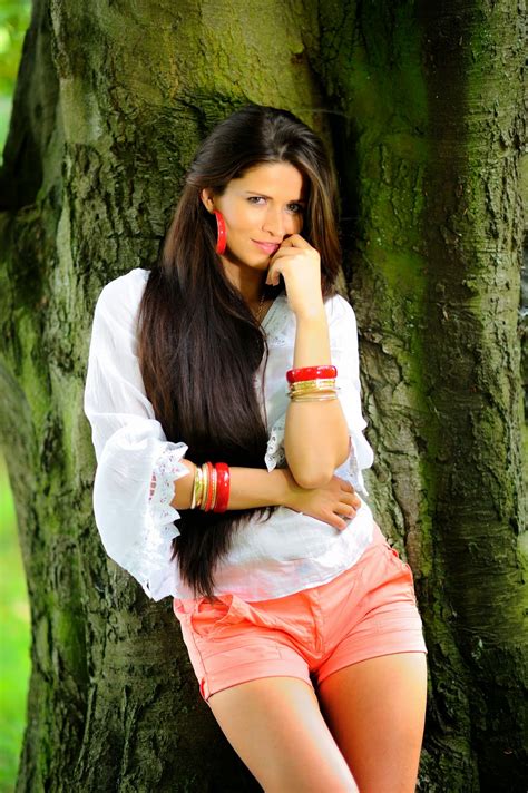There's so much hair to brush, wash, and style. Long Haired Women Hall of Fame: Antonija