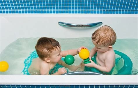 Therefore, baby bath tubs will be your safest option in every circumstance. Can I Give My Twins A Bath Together? - Twiniversity