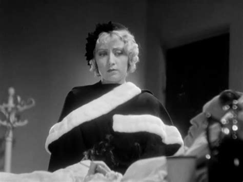 Après avoir été agressée sexuellement et s'être fait délogée de son appartement, blondie johnson est au fond du gouffre. Blondie Johnson (1933) Joan Blondell | Old movies, Joan ...