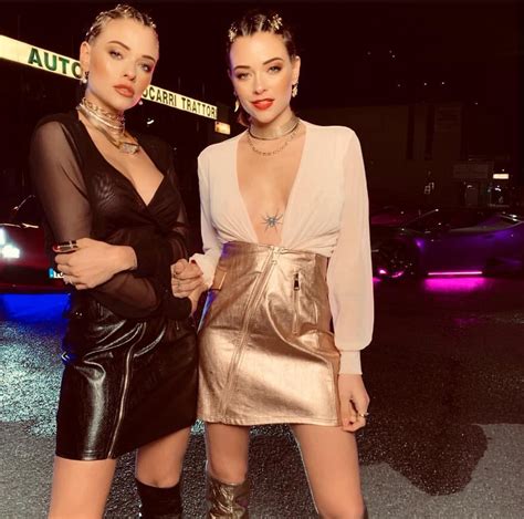 Piccolo incidente hot per giulia provvedi durante la diretta del lunedì sera del grande fratello vip. Silvia e Giulia Provvedi, sexy su Instagram: «Siete un ...