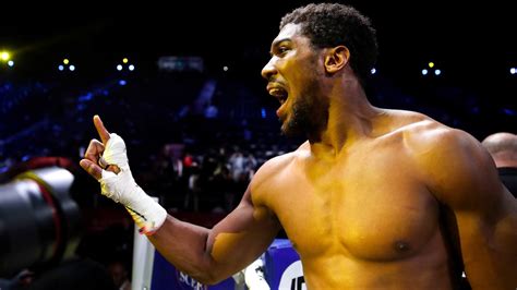 Anthony joshua was born as anthony oluwafemi olaseni joshua. Omnisport | Boxe : Anthony Joshua donne rendez-vous à Pulvev