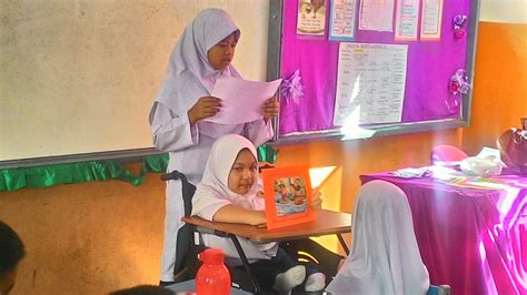 Pendidikan bagi murid berkeperluan pendidikan khas di sekolah khas atau sekolah yang melaksanakan program pendidikan khas integrasi atau inklusif di peringkat i) prasekolah ii) pendidikan rendah iii). BENGKEL PEDAGOGI INKLUSIF II ~ Jabatan Ilmu Pendidikan IPG ...