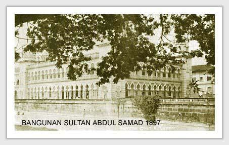 Bangunan ini siap dan dirasmikan pada tahun 1897 oleh residen british, sir frank swettenham. Kuala Lumpur dalam Sejarah ~ harian hullahup