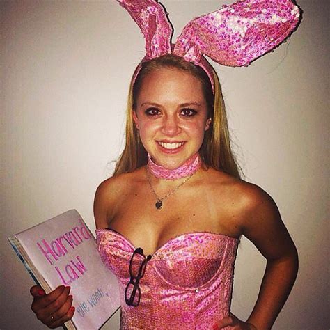 I'm elle woods and this is bruiser woods. Elle Woods From Legally Blonde | 27 Outgoing Costumes For ...