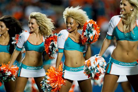 Was i the only one disappointed there were no actual dolphins? Download Miami Dolphins Cheerleaders Wallpaper Gallery