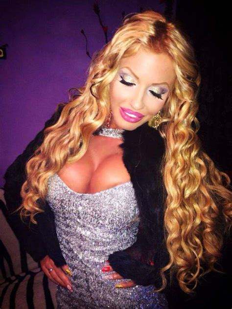 Loredana chivu 's massive tits. Loredana Chivu îi face în ciudă lui Leo de la Strehaia ...