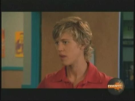 Zoey 101 cast list, including photos of the actors when available. 4x06 :: Quinn Misses the Mark - a0439 - Austin Butler Network