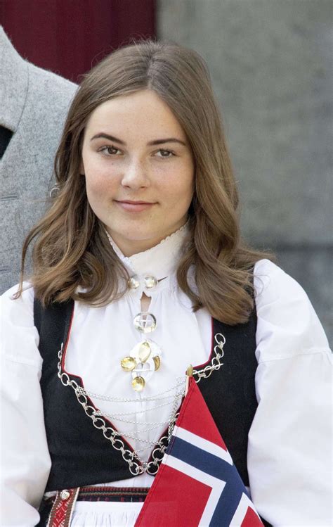 2,955 ingrid alexandra premium high res photos. Prinzessin Ingrid Alexandra: Dokumentation verrät Privates ...