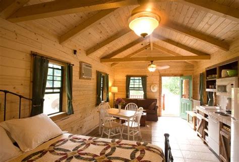 Lake michigan cabin rentals with a hot tub. Stacks Image 122 | Cabin photos, Cabin rentals in texas ...
