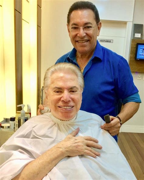 O programa silvio santos não tem uma edição inédita desde o fim de 2019, quando o apresentador gravou pela última vez antes de entrar de férias. silvio santos novo visual - Coluna da TV